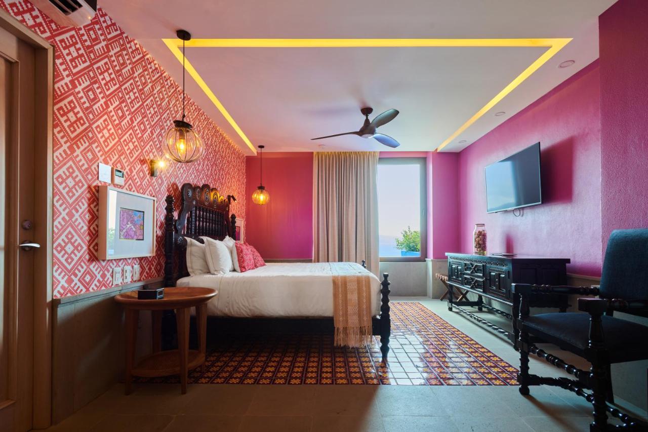Hotel Luxury Patio Azul (Adults Only) Puerto Vallarta Exterior photo Deluxe Room