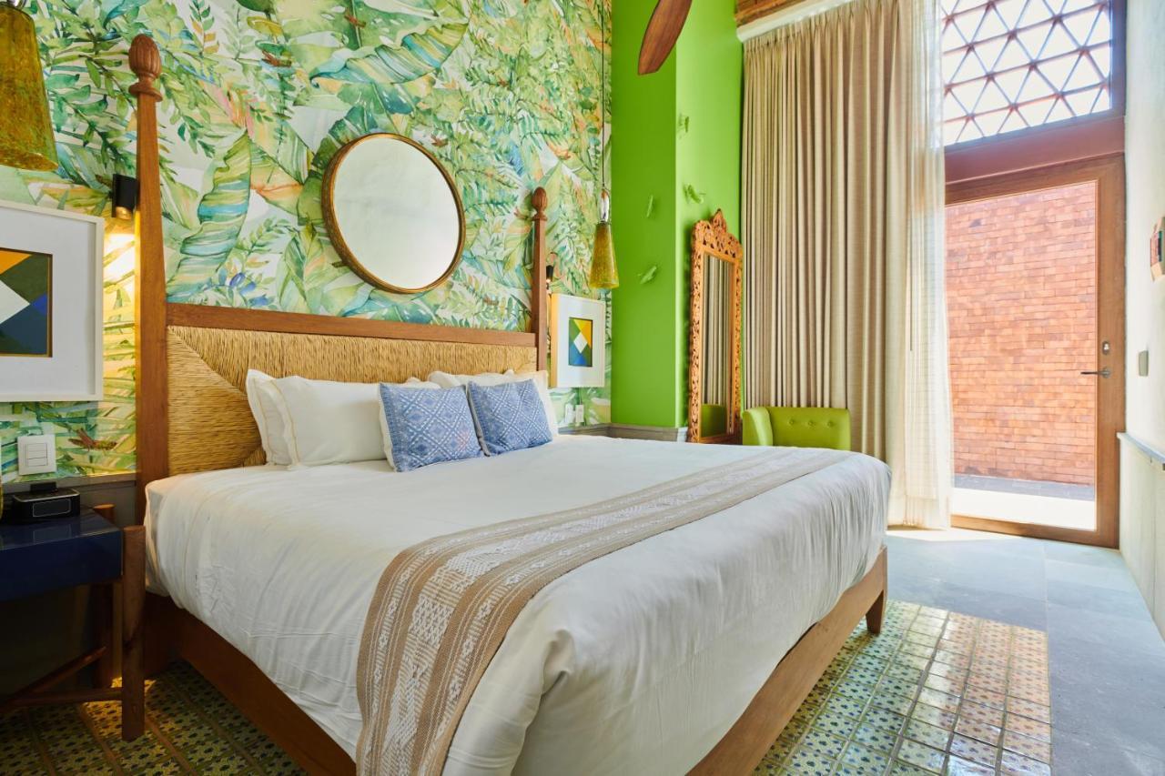 Hotel Luxury Patio Azul (Adults Only) Puerto Vallarta Exterior photo A bedroom at the hotel